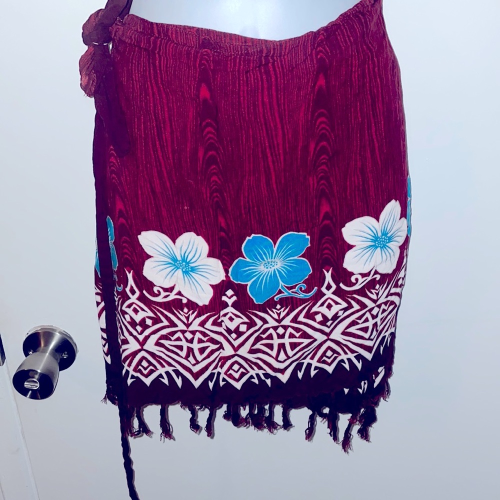 Hawaiian wrap skirt burgundy fringe one size swim cover up